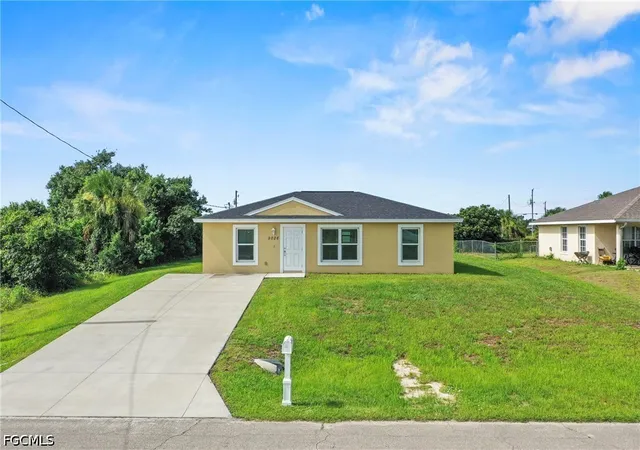 1st image of 9026 Maywood Cir, Labelle, FL 33935 | MLS# 2026031539