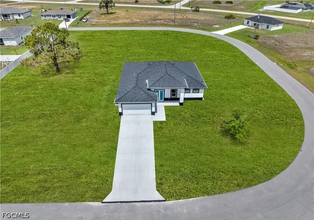 2nd image of 7020 Patriot Ct, Labelle, FL 33935 | MLS# 2026031568