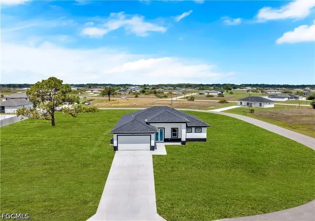 5th image of 7020 Patriot Ct, Labelle, FL 33935 | MLS# 2026031568