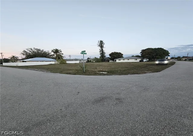 Photo 1 of Land for sale at 3807 Se 10th Place, Cape Coral, FL 33904 | MLS# 2026031582 | Listing updated on 2026-07-24