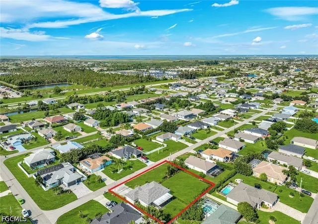 2nd image of 2627 Sw 4th Ter, Cape Coral, FL 33991 | MLS# 2026031611