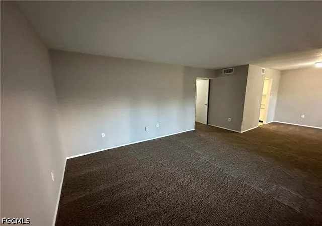 4th image of 1830 Maravilla Ave #314, Fort Myers, FL 33901 | MLS# 2026031651