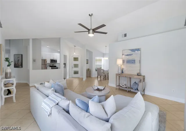 Photo 4 of Single family home for sale at 11054 Linnet Ln, Naples, FL 34119 | MLS# 226027231 | Listing updated on 2026-08-31