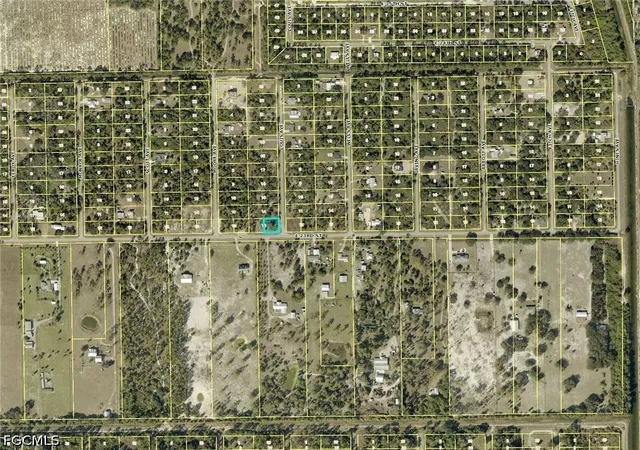 5th image of 4007 E 23Rd St, Alva, FL 33920 | MLS# 2026031682