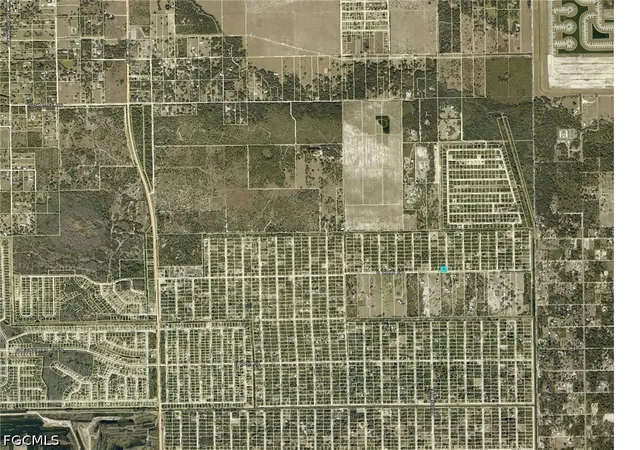 6th image of 4007 E 23rd St, Alva, FL 33920 | MLS# 2026031682