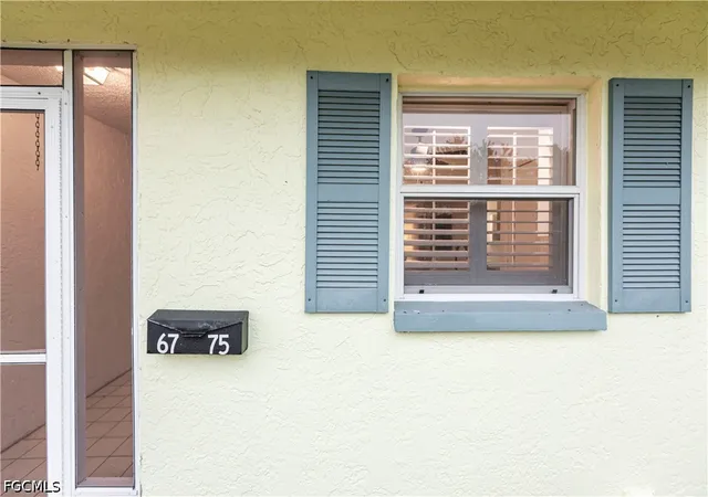 Photo 3 of Condo for sale at 6775 Lake Mcgregor Cir, Fort Myers, FL 33919 | MLS# 2026031702 | Listing updated on 2026-07-25
