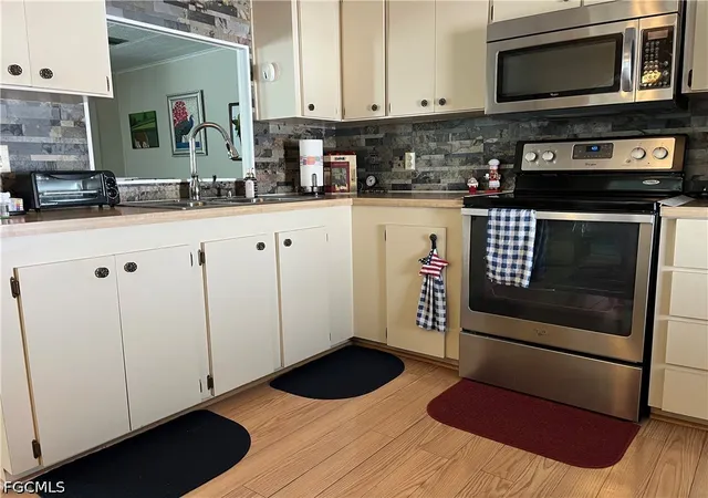 4th image of 16021 Citron Wy, North Fort Myers, FL 33903 | MLS# 2026031703