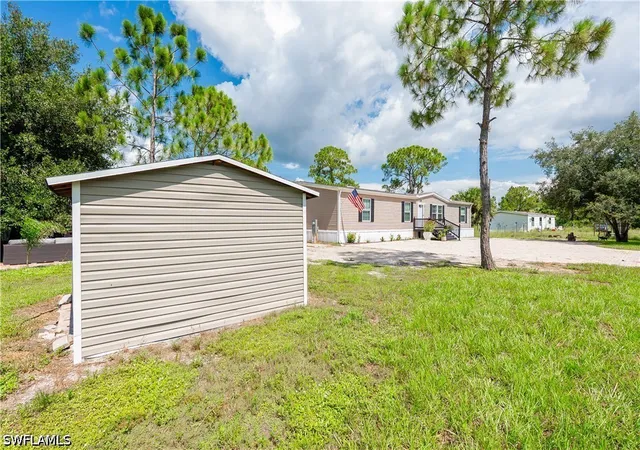 Photo 4 of Manufactured home for sale at 220 S Kennel St, Clewiston, FL 33440 | MLS# 226027311 | Listing updated on 2026-08-02