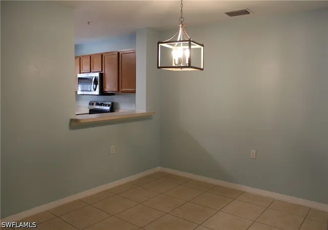 5th image of 9076 Gervais Cir #403, Naples, FL 34120 | MLS# 226027116