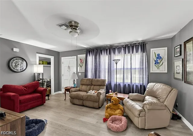 Photo 3 of Sale Pending at 306 Chattanooga Dr, Fort Myers, FL 33905 | MLS# 2026031726 | Listing updated on 2026-08-03