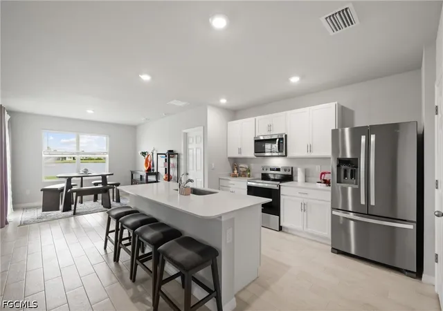 Photo 4 of Single family home for sale at 2621 Table Coral Trl, North Fort Myers, FL 33903 | MLS# 2026031737 | Listing updated on 2026-08-02