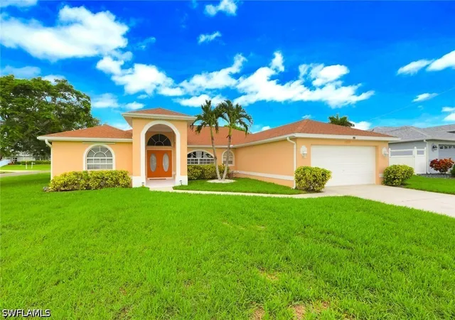 4th image of 3302 Sw 2Nd Ln, Cape Coral, FL 33991 | MLS# 226026948