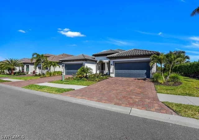 Photo 3 of Townhouse for sale at 11694 Cnl Grande Dr, Fort Myers, FL 33913 | MLS# 226027368 | Listing updated on 2026-08-02
