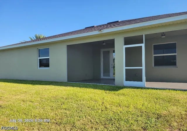 8th image of 2128 Ne 40th St, Cape Coral, FL 33909 | MLS# 2026031779