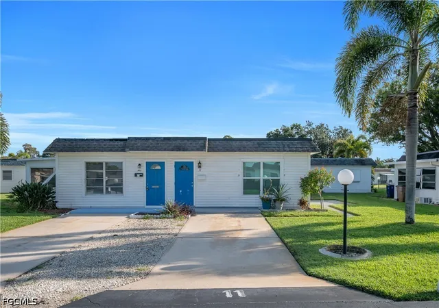 Photo 3 of Townhouse for sale at 11 Hamlin Ct, Lehigh Acres, FL 33936 | MLS# 2026031785 | Listing updated on 2026-07-27