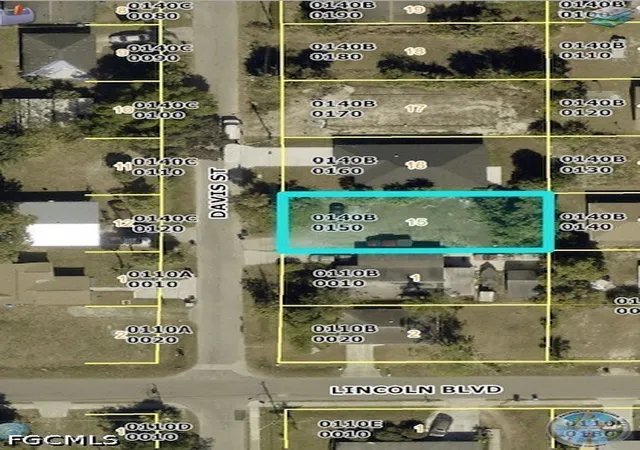Land for sale at 2143 Davis St, Fort Myers, FL 33916 | MLS# 2026031798