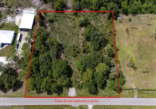 1st image of 1050 Lakeview Ave, Clewiston, FL 33440 | MLS# 2026031919