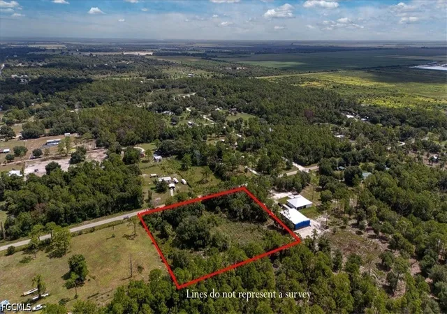 5th image of 1050 Lakeview Ave, Clewiston, FL 33440 | MLS# 2026031919