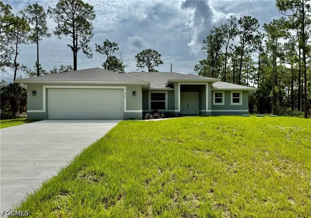 Photo 1 of Single family home for sale at 816 Michael Ave, Lehigh Acres, FL 33936 | MLS# 2026031935 | Listing updated on 2026-08-05