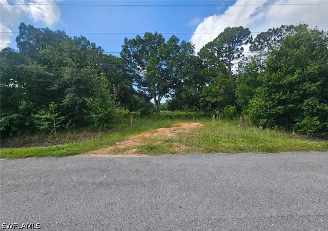 1st image of 3309 Elaine Dr, Lorida, FL 33857 | MLS# 226027458