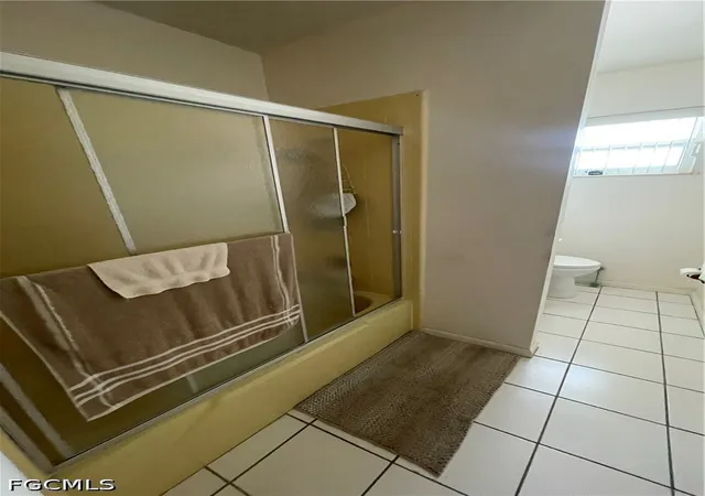 17th image of 225 Lake Dr, Lehigh Acres, FL 33936 | MLS# 2026031979