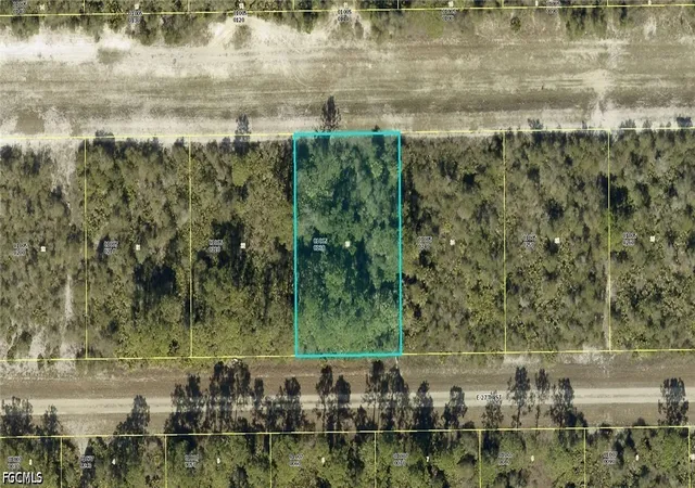 5th image of 4203 E 27th St, Alva, FL 33920 | MLS# 2026031986
