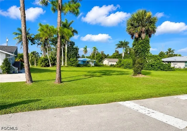 3rd image of 5419 Avenue E, Bokeelia, FL 33922 | MLS# 2026032008