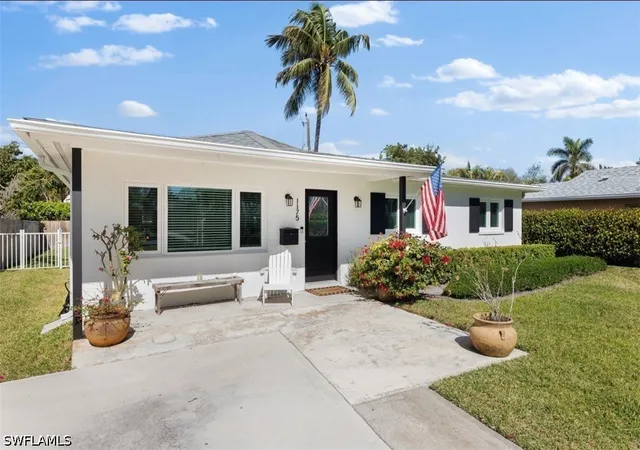 Photo 1 of Single family home for sale at 1175 9th Avenue N, Naples, FL 34102 | MLS# 226027459 | Listing updated on 2026-07-31