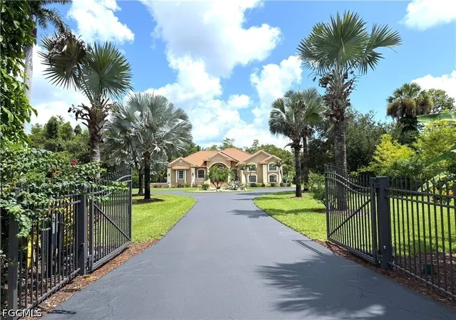 2nd image of 491 16th Ave Nw, Naples, FL 34120 | MLS# 2026032028