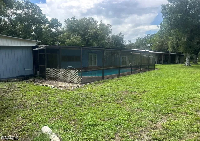 Photo 3 of Single family home for sale at 18595 Palm Crk Dr #601, North Fort Myers, FL 33917 | MLS# 2026032034 | Listing updated on 2026-08-04