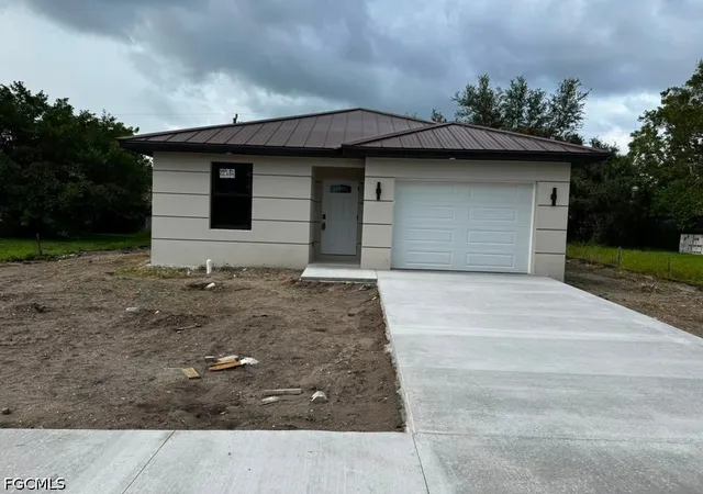 1st image of 3121 Thomas St, Fort Myers, FL 33916 | MLS# 2026032035