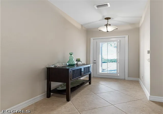 Photo 3 of Single family home for sale at 10535 Carolina Willow Dr, Fort Myers, FL 33913 | MLS# 2026032038 | Listing updated on 2026-09-30