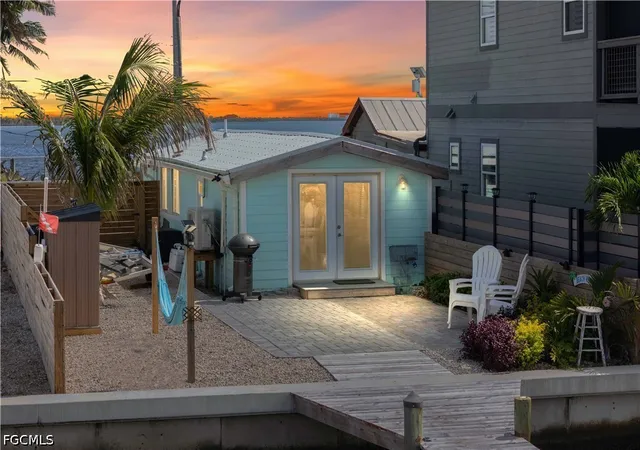 4th image of 4278 Pine Island Rd Nw, Matlacha, FL 33993 | MLS# 2026032067