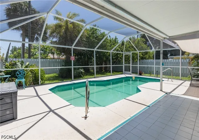 2nd image of 5243 Sunnybrook Ct, Cape Coral, FL 33904 | MLS# 2026032085