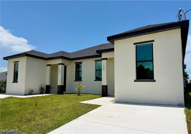 4th image of 1120/1122 Homer Ave S, Lehigh Acres, FL 33973 | MLS# 226027299