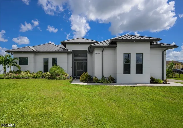 Photo 1 of Single family home for sale at 2806 45th Avenue Ne, Naples, FL 34120 | MLS# 2026032099 | Listing updated on 2026-07-30