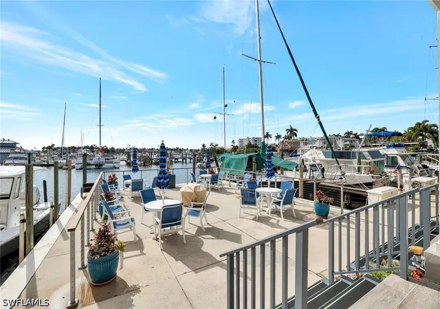 13th image of 900 Broad Ave S #320, Naples, FL 34102 | MLS# 226027610