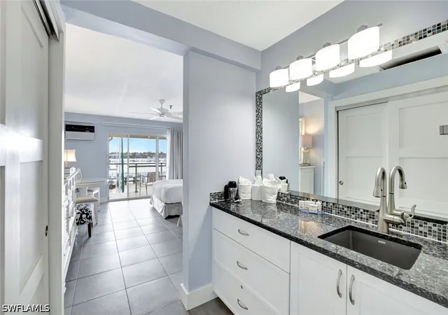 5th image of 900 Broad Ave S #320, Naples, FL 34102 | MLS# 226027610