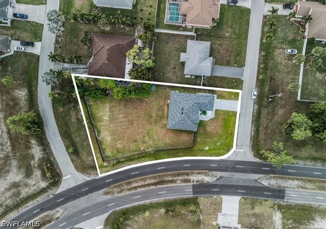Photo 2 of Sale Pending at 1124 Ne 35th Lane, Cape Coral, FL 33909 | MLS# 226027525 | Listing updated on 2026-08-28