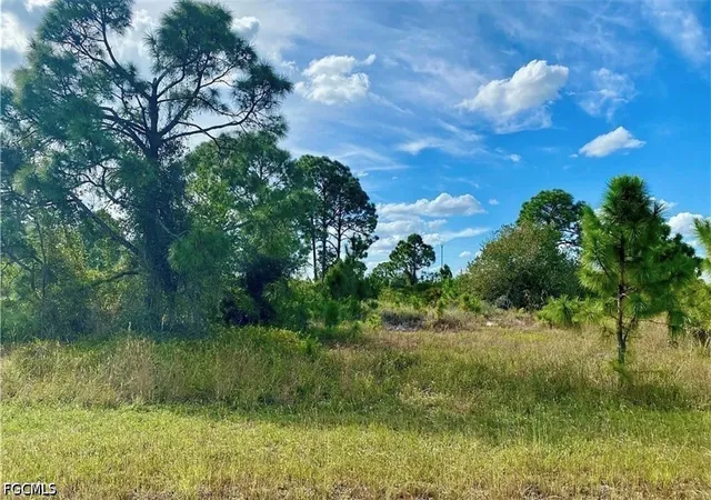 Photo 1 of Land for sale at 950 Kyle Ave, Lehigh Acres, FL 33974 | MLS# 2026032130 | Listing updated on 2026-07-29