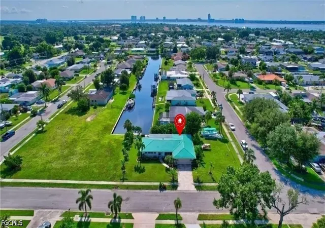 Photo 1 of Single family home for sale at 4638 Vinsetta Ave, North Fort Myers, FL 33903 | MLS# 2026032164 | Listing updated on 2026-10-02