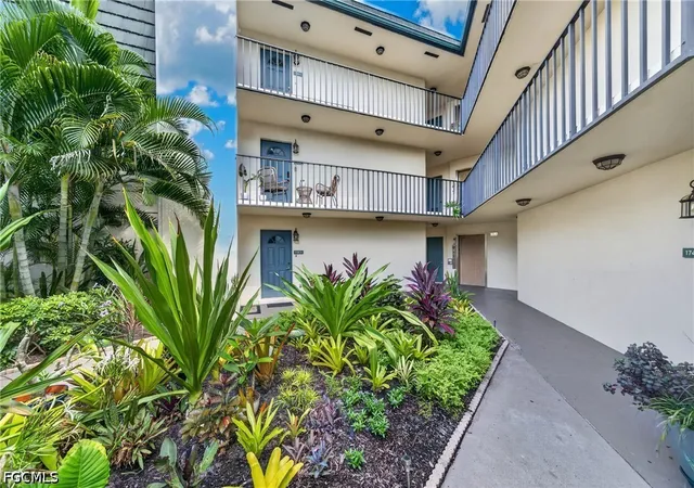 38th image of 1730 Bald Eagle Dr #A, Naples, FL 34105 | MLS# 2026032172