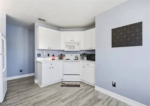 4th image of 14981 Vista View Wy #1105, Fort Myers, FL 33919 | MLS# 2026032217