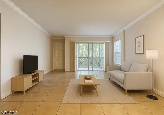4th image of 194 Santa Clara Dr, Naples, FL 34104