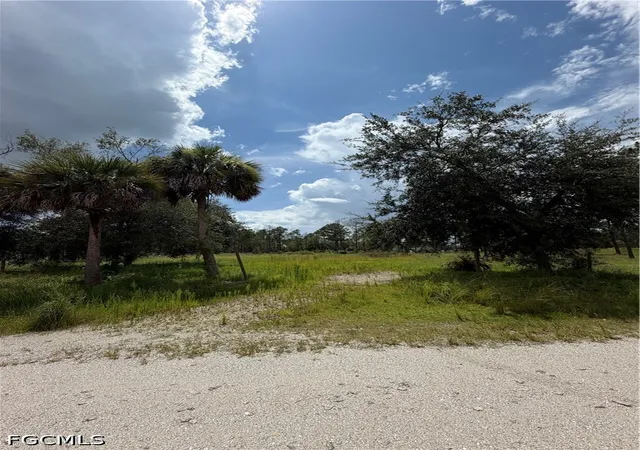 1st image of 130 S Sendero St, Clewiston, FL 33440 | MLS# 2026032259