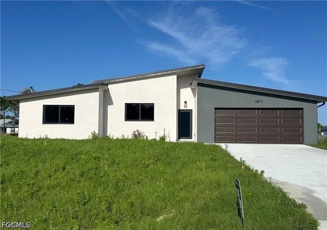 2nd image of 1011 State Ave, Lehigh Acres, FL 33972 | MLS# 2026032264