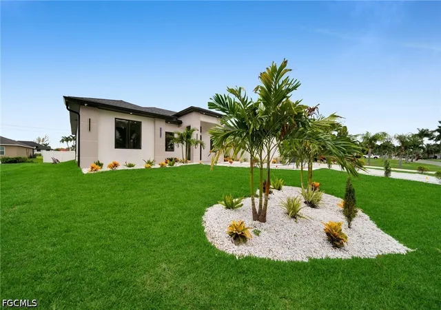 5th image of 3916 Sw 20Th Ave, Cape Coral, FL 33914 | MLS# 2026032322