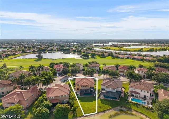 Photo 3 of Single family home for sale at 1762 Sarazen Pl, Naples, FL 34120 | MLS# 226027523 | Listing updated on 2026-08-09