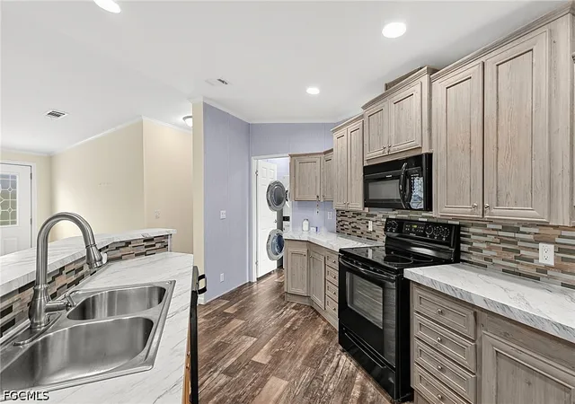 5th image of 2471 Brownell Ct, North Fort Myers, FL 33917 | MLS# 2026032370