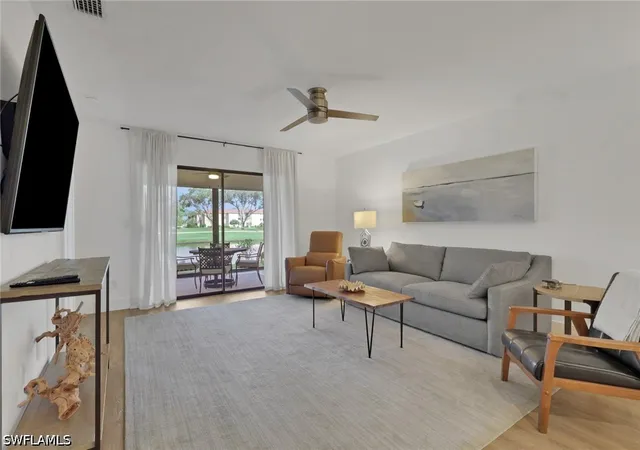 4th image of 5250 Fox Holw Dr, Naples, FL 34104